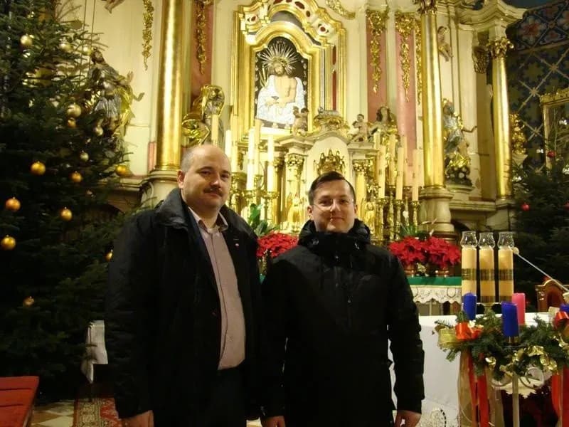 Sanktuarium Bielany: Historia, Cudowny Obraz i Religijne Tradycje