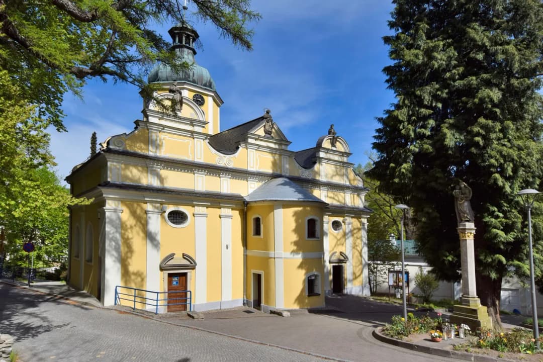 Sanktuarium Matki Bożej Uzdrowienia Chorych - Historia i Uzdrowienia